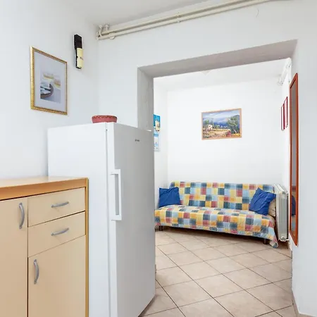 With Parking Space Valbandon, - 7352 Apartman *