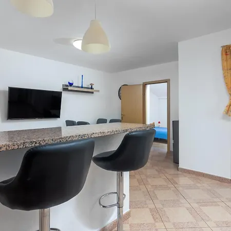 With Parking Space Valbandon, - 7352 Apartman